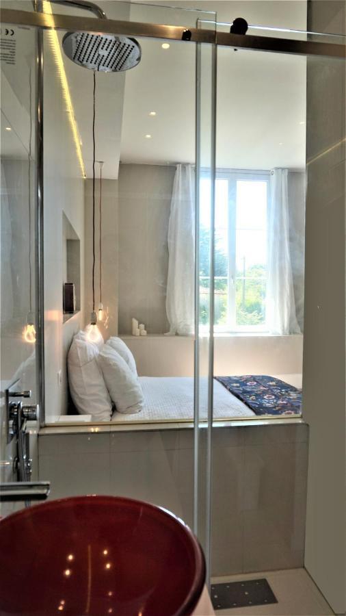 Chateau Bernon Maison D Hotes - Piscine Et Spa Queyrac エクステリア 写真
