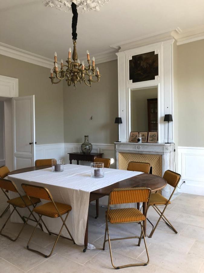 Chateau Bernon Maison D Hotes - Piscine Et Spa Queyrac エクステリア 写真